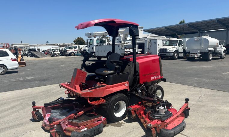 2013 Toro 4000D Lawn Mower For Sale