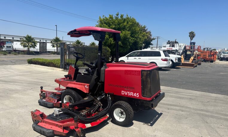 2013 Toro 4000D Lawn Mower For Sale