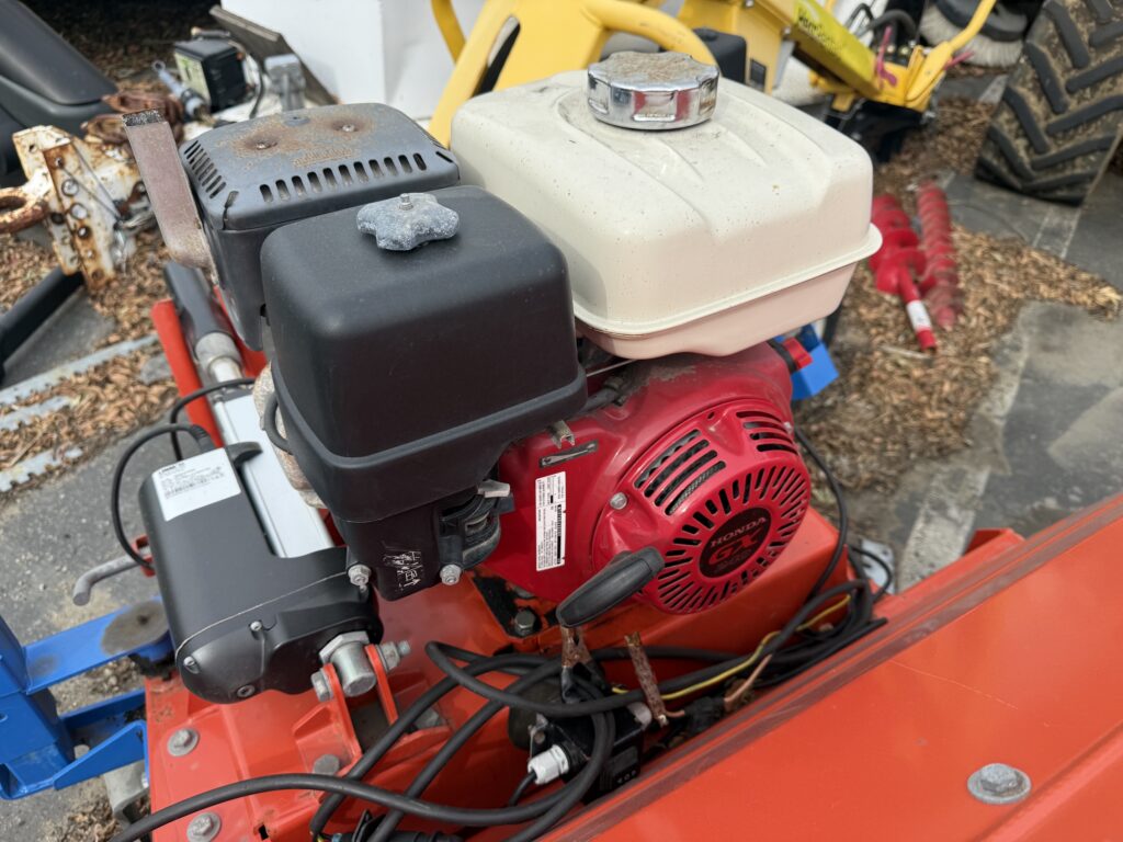 2014 Wiedenmann Terra Clean M Turf Broom Debris Vacuum Sweeper