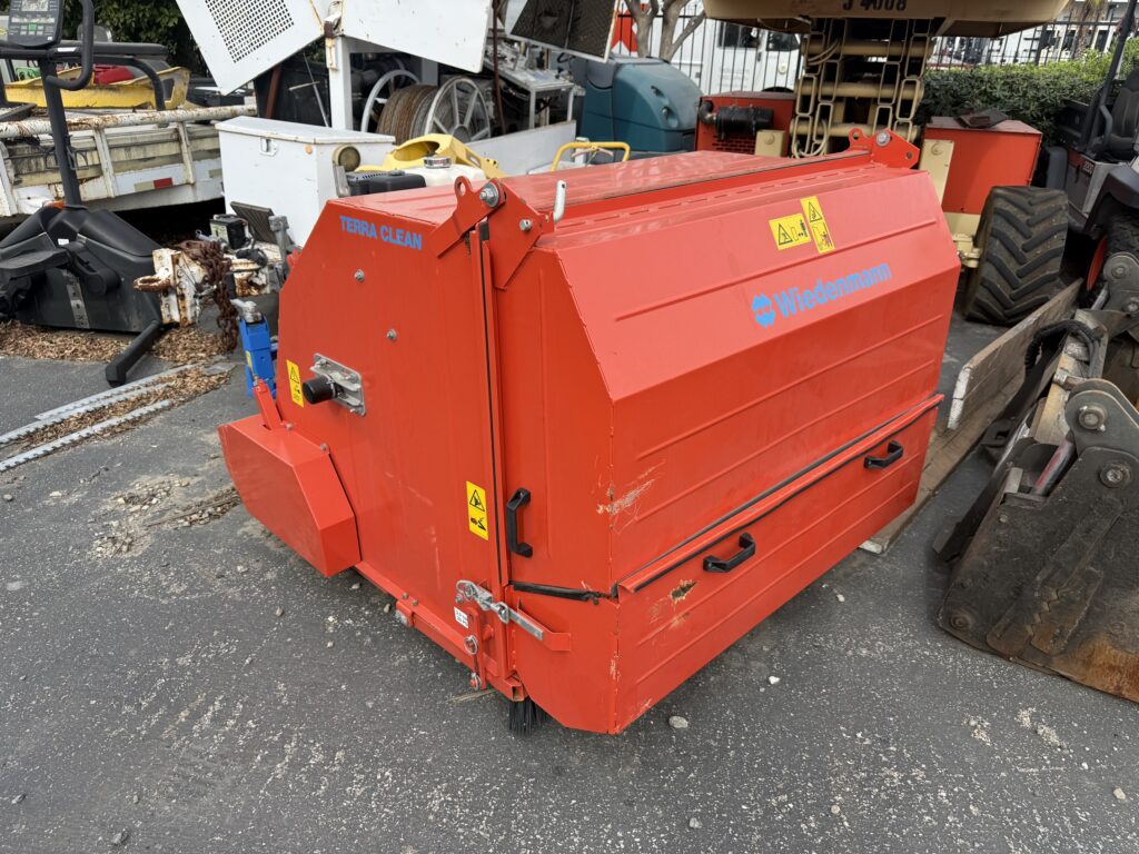 2014 Wiedenmann Terra Clean M For Sale